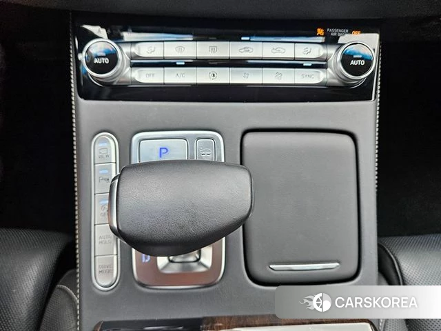 Genesis G90 2021 Черный из Кореи, фото 3