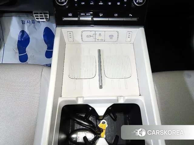 Hyundai Santa Fe (MX5) 2024 Белый из Кореи, фото 3