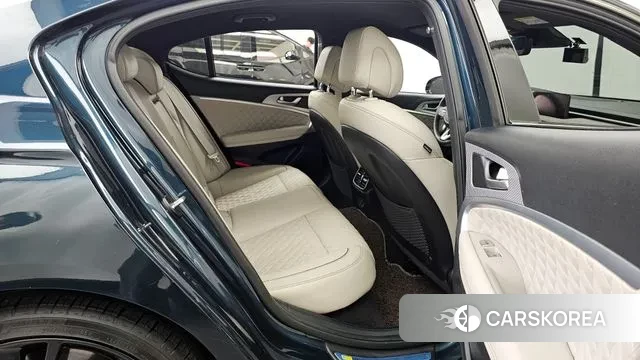 Genesis The New G70 2023 Синий из Кореи, фото 3