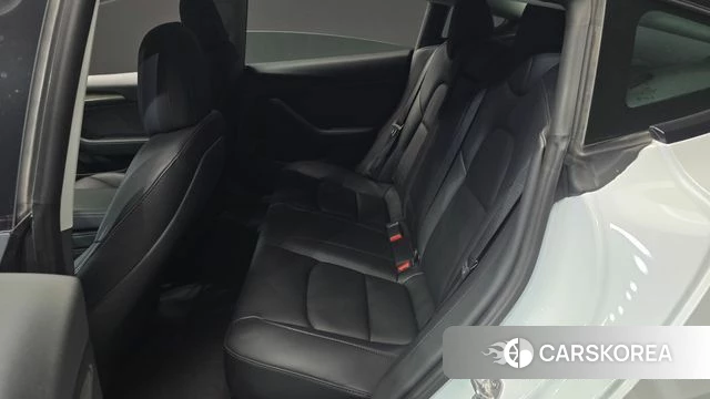 Tesla Model 3 2022 Белый из Кореи, фото 3