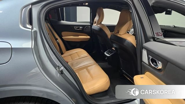 Volvo S60 3rd generation 2020 Серый из Кореи, фото 3