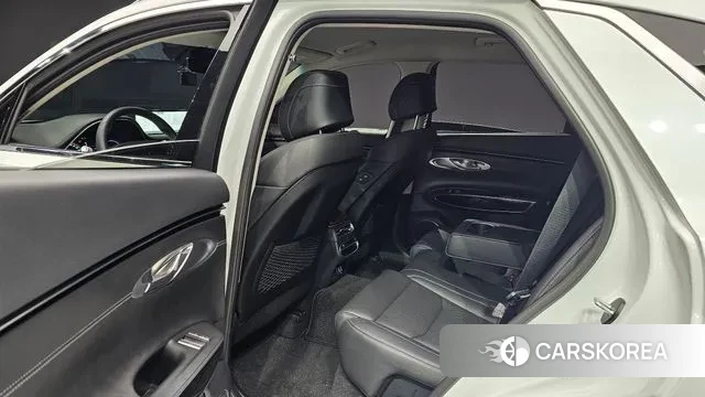 Genesis GV70 2021 Белый из Кореи, фото 3