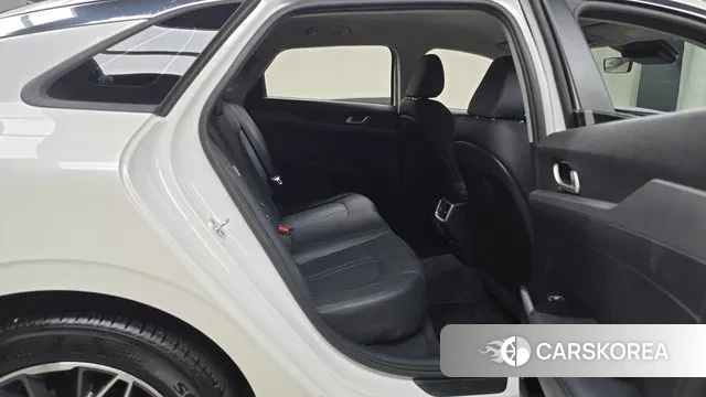 Kia K5 3rd generation 2022 Белый из Кореи, фото 3