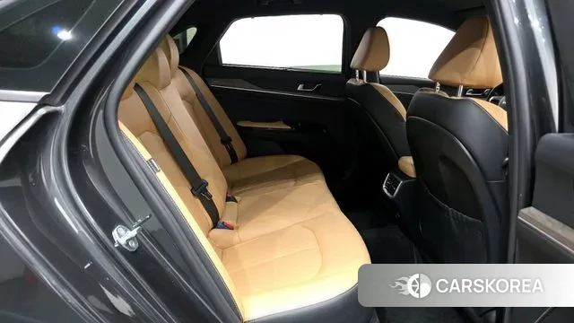 Kia K5 3rd generation 2022 Серый из Кореи, фото 3