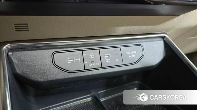 Kia The New Carnival 4th Generation 2024 Белый из Кореи, фото 3