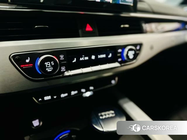 Audi A4L 2021 Белый из Китая, фото 3