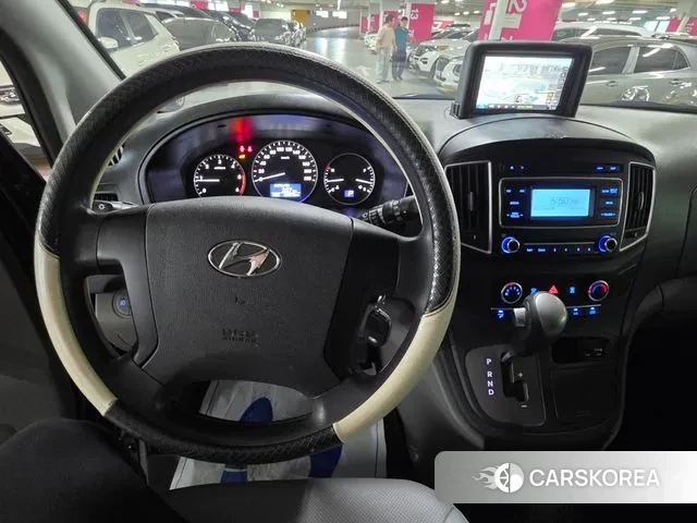 Hyundai The New Grand Starex 2019 Черный из Кореи, фото 3