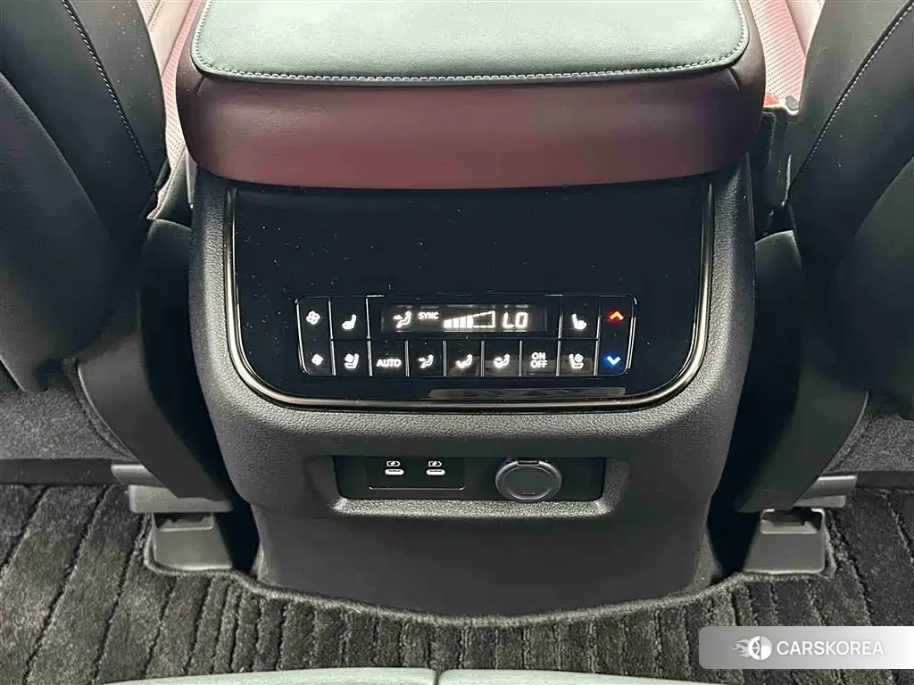 Infiniti QX80 2025 Черный из Китая, фото 3