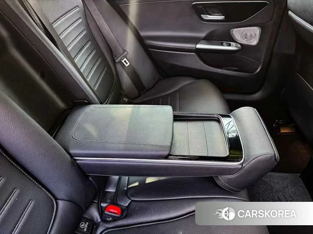 Mercedes-Benz Class C 2024 Белый из Китая, фото 3
