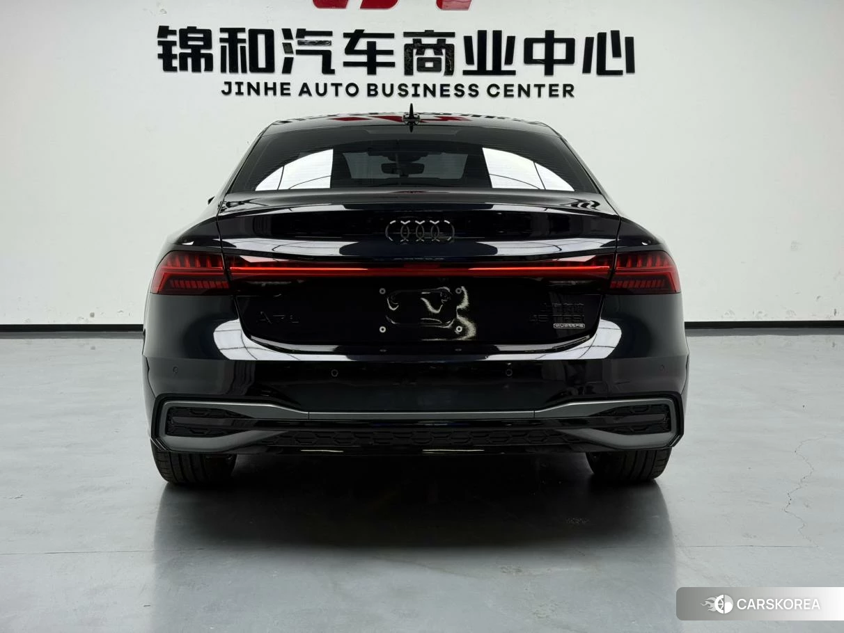 Audi A7L 2024 Черный из Китая, фото 3