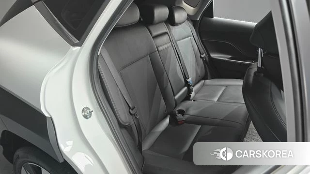 Hyundai Kona Hybrid (SX2) 2024 Белый из Кореи, фото 3
