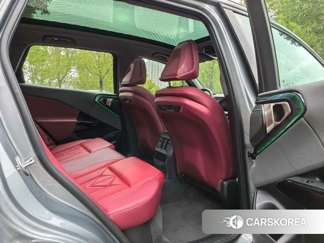 BMW X3 2025 Темно-серый из Китая, фото 3