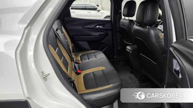Chevrolet (GM Daewoo) Trailblazer 2021 Белый из Кореи, фото 3