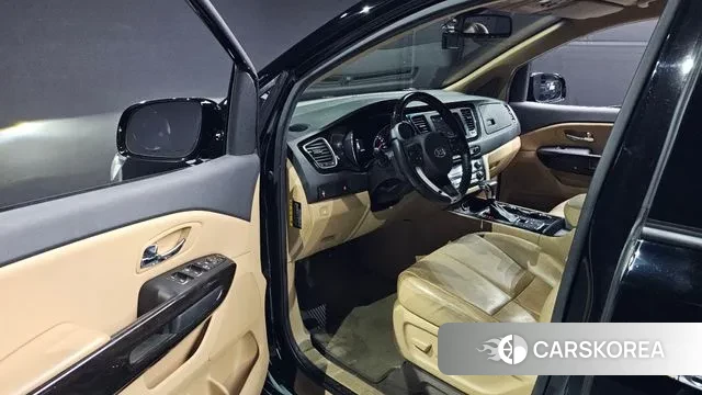 Kia The New Carnival 2018 Черный из Кореи, фото 3