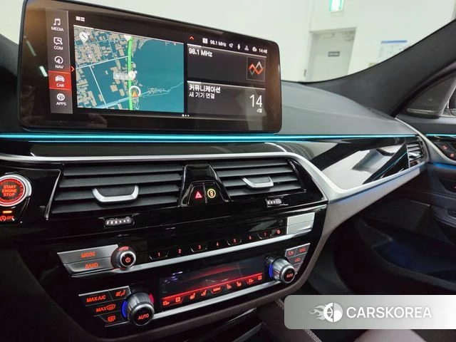 BMW 6 Series GT (G32) 2024 Белый из Кореи, фото 3