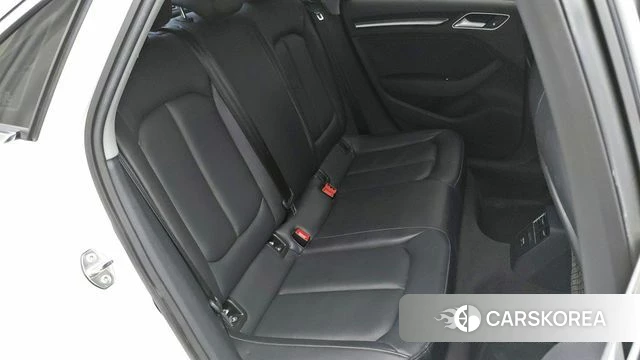 Audi New A3 2018 Белый из Кореи, фото 3
