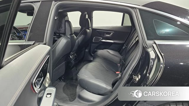 Mercedes-Benz EQE V295 2023 Черный из Кореи, фото 3