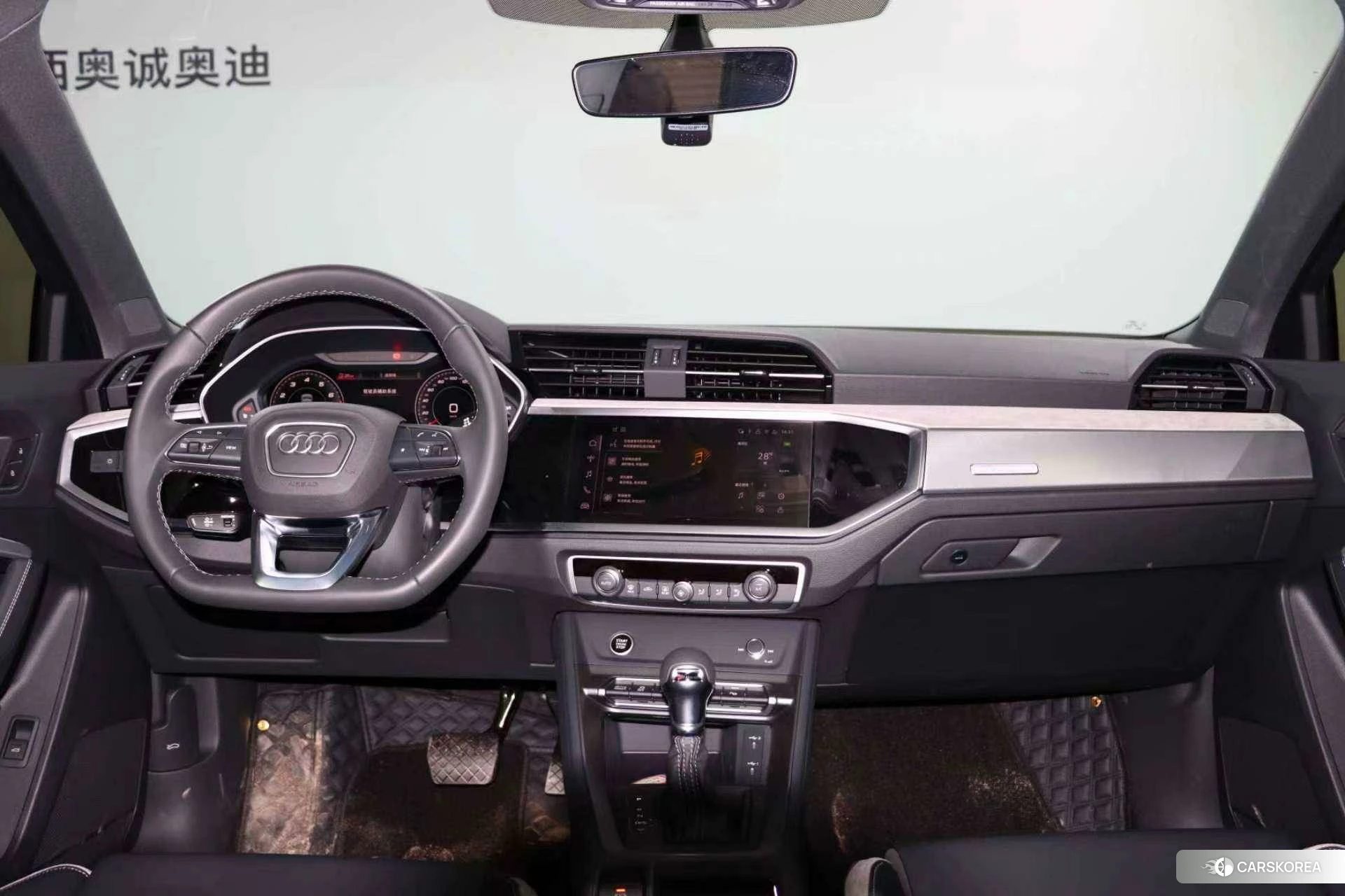 Audi Q3 2025 Темно-серый из Китая, фото 3