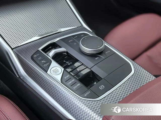 BMW 3 series 2024 Черный из Китая, фото 3