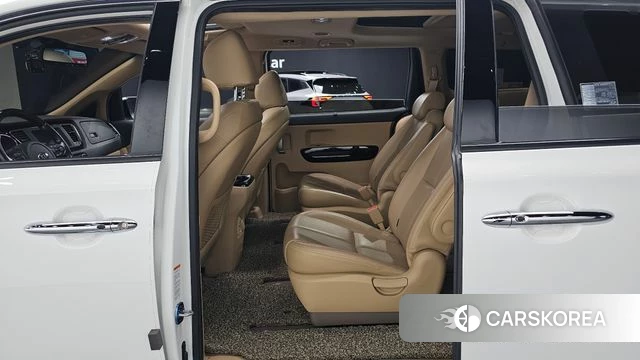 Kia The New Carnival 2018 Белый из Кореи, фото 3