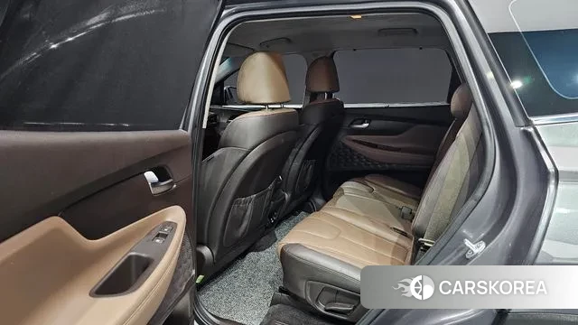 Hyundai Santa Fe TM 2018 Серый из Кореи, фото 3