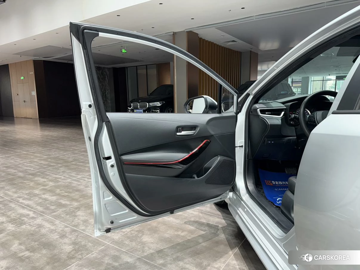 Toyota Lei Ling 2020 Серебристо-серый из Китая, фото 3