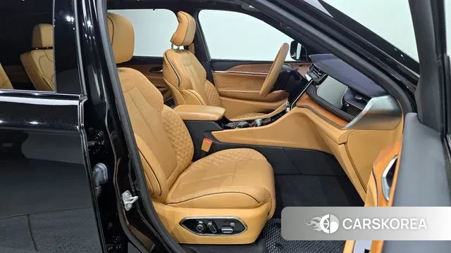 Jeep Grand Cherokee (WL) 2022 Черный из Кореи, фото 3