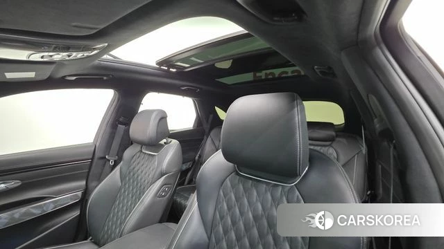 Genesis GV70 2021 Зеленый из Кореи, фото 3