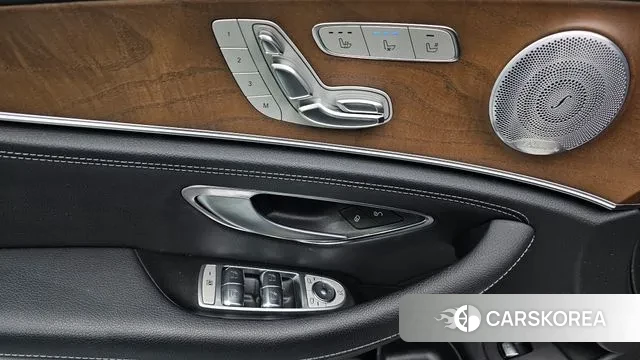 Mercedes-Benz E-Class W213 2020 Белый из Кореи, фото 3