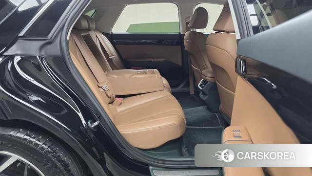 Hyundai Grandeur Hybrid (GN7) 2023 Черный из Кореи, фото 3