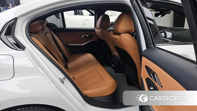 BMW 3 Series (G20) 2022 Белый из Кореи, фото 3