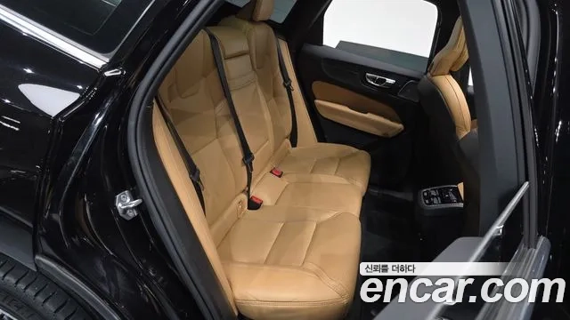 Volvo XC60 second Generation 2019 Черный из Кореи, фото 3