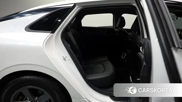 Kia K5 3rd generation 2021 Белый из Кореи, фото 3