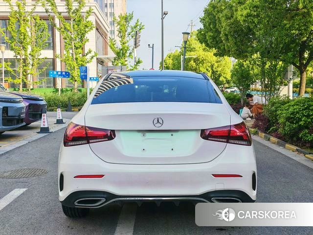 Mercedes-Benz Class A 2021 Белый из Китая, фото 3