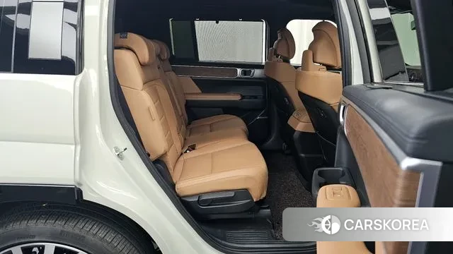 Hyundai Santa Fe (MX5) 2024 Жемчужный цвет из Кореи, фото 3