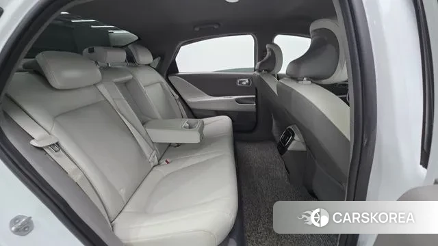 Hyundai Ionic 6 2023 Белый из Кореи, фото 3