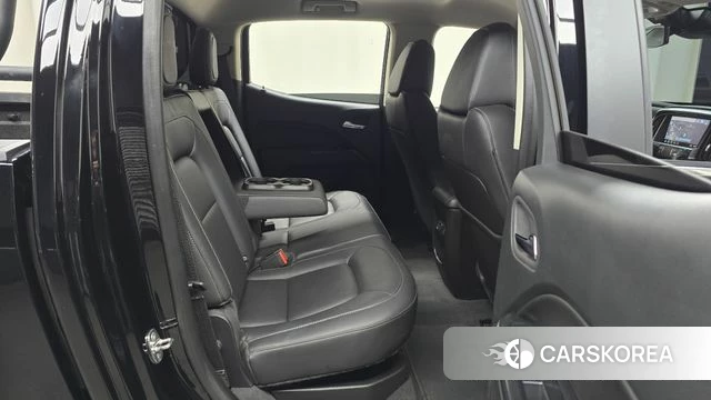 Chevrolet (GM Daewoo) Real New Colorado 2022 Черный из Кореи, фото 3