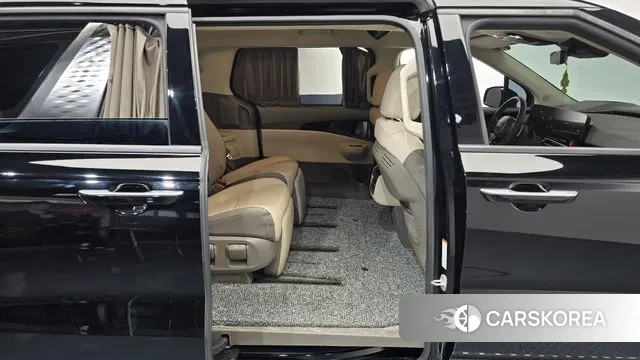 Kia The New Carnival 4th Generation 2024 Черный из Кореи, фото 3