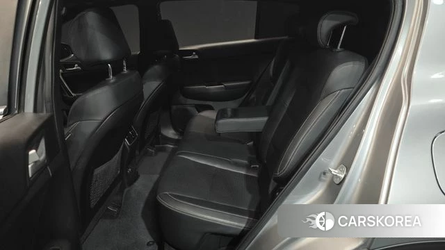 Kia Sportage The Bold 2020 Серебристо-серый из Кореи, фото 3