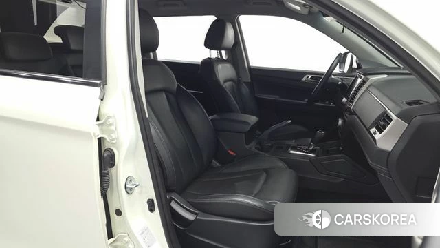 Ssangyong Rexton Sports 2018 Белый из Кореи, фото 3
