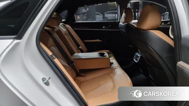 Kia K5 Hybrid 3rd Generation 2023 Белый из Кореи, фото 3