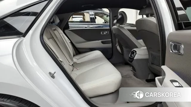 Hyundai Ionic 6 2022 Белый из Кореи, фото 3