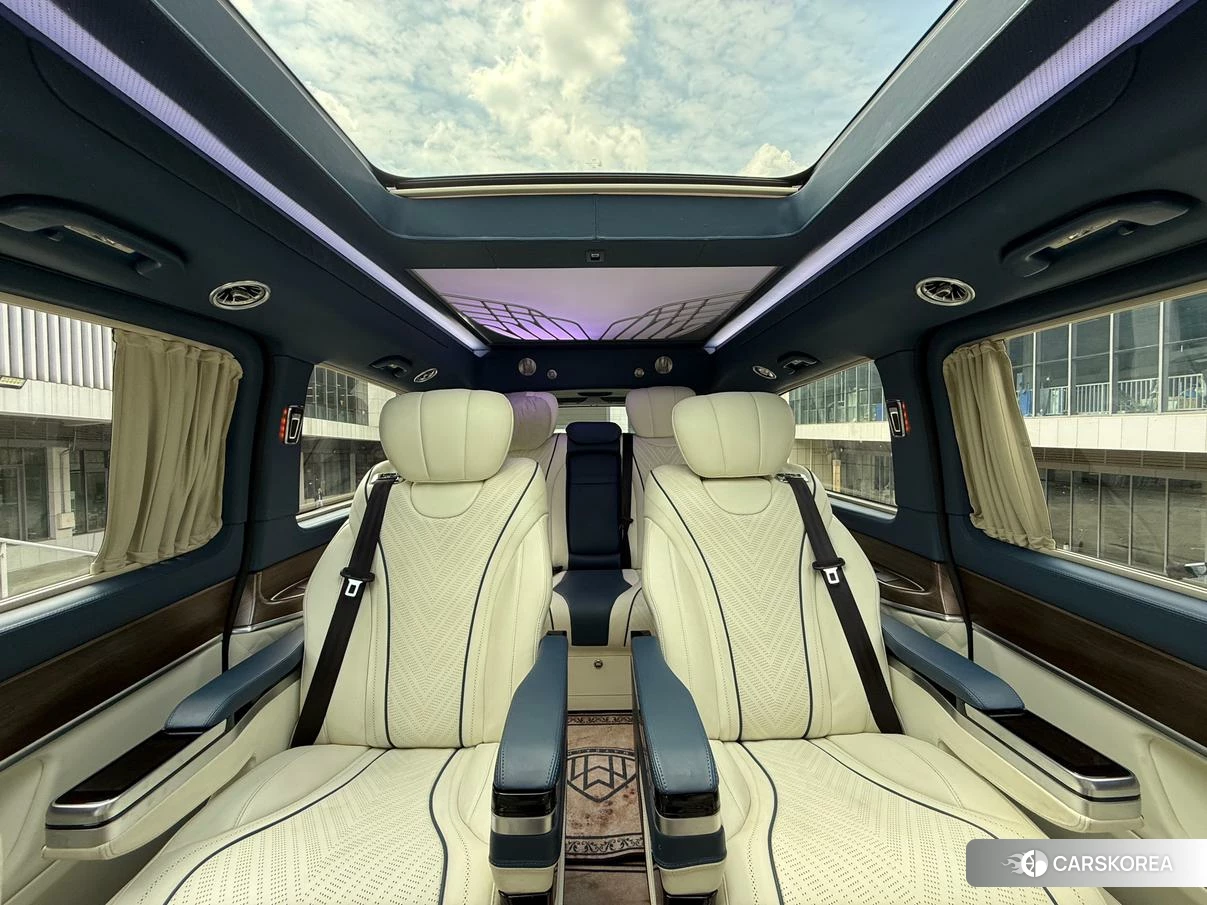 Mercedes-Benz V-class 2022 Черный из Китая, фото 3