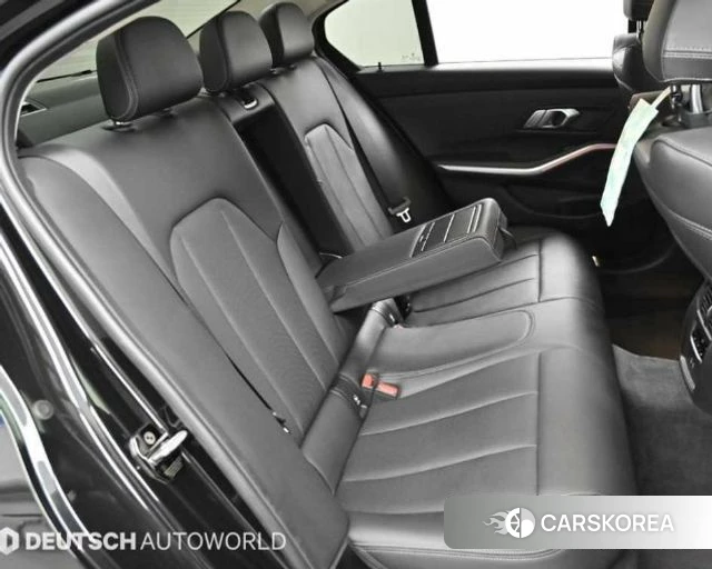 BMW 3 Series (G20) 2022 Черный из Кореи, фото 3