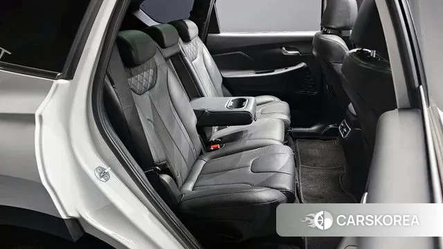 Hyundai The New Santa Fe 2023 Белый из Кореи, фото 3