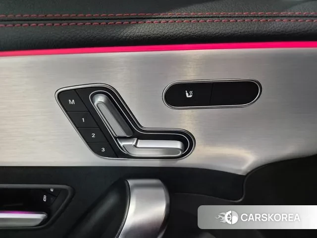 Mercedes-Benz CLA-Class C118 2025 Черный из Кореи, фото 3