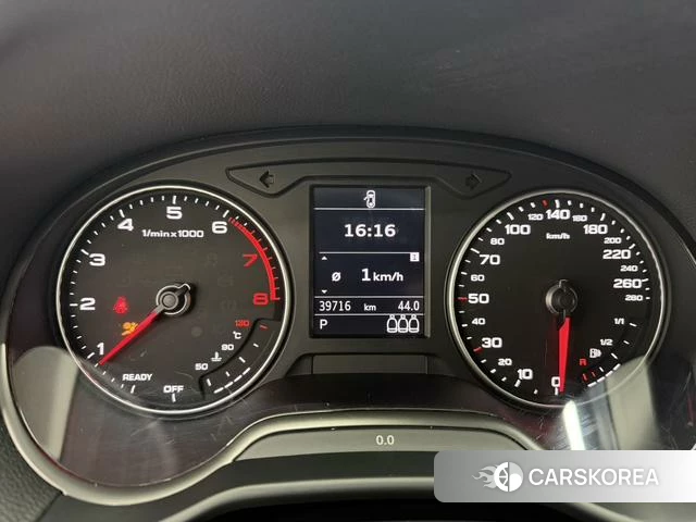 Audi Q2L 2021 Белый из Китая, фото 3