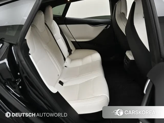 Tesla Model S 2018 Черный из Кореи, фото 3