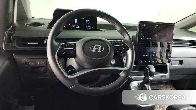 Hyundai Staria 2023 Белый из Кореи, фото 3