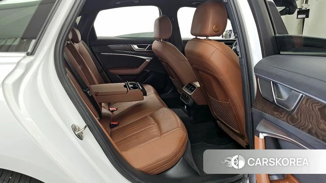 Audi A6 (C8) 2019 Белый из Кореи, фото 3